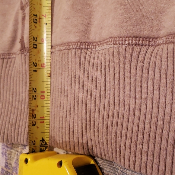 American Eagle hooded sweatshirt top - Picture 8 of 8